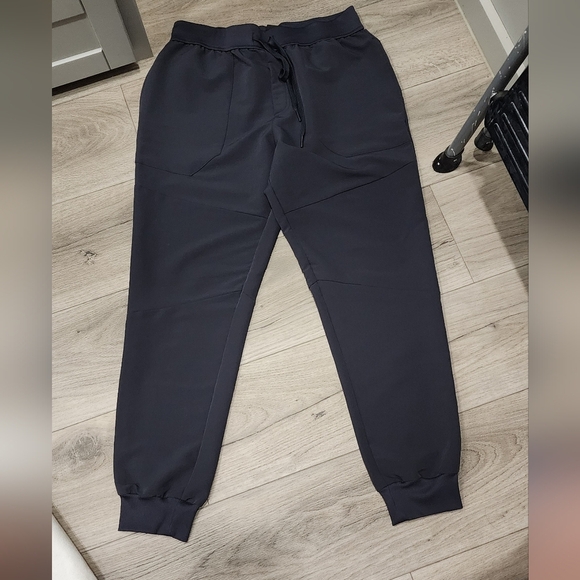 Russell Like New Dark Gray Jogger Pants - Picture 1 of 7